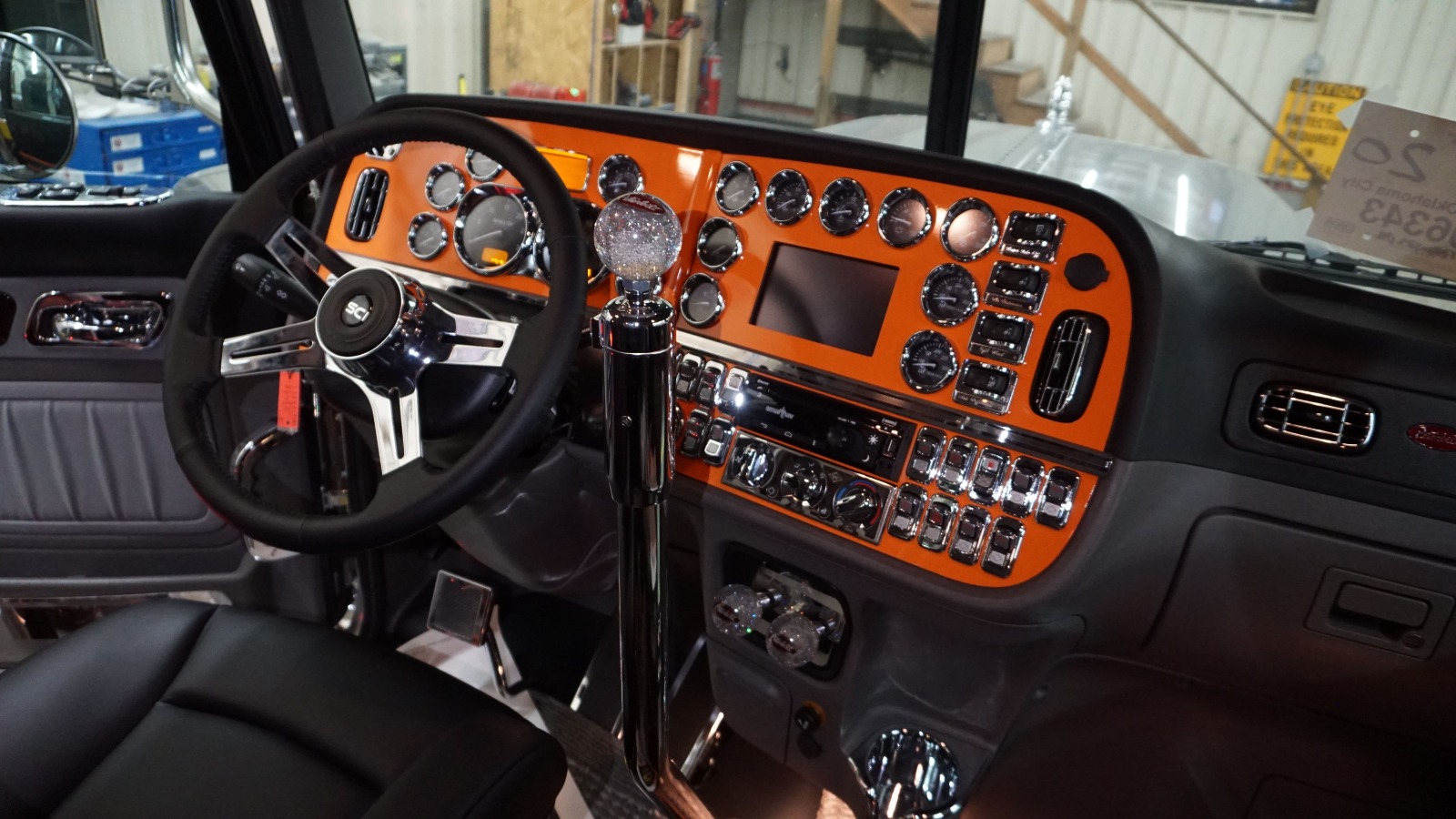 How to Buy and Sell Trucks Smartly A Complete Guide for Businesses